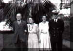 pat-fam.jpg (24425 bytes)